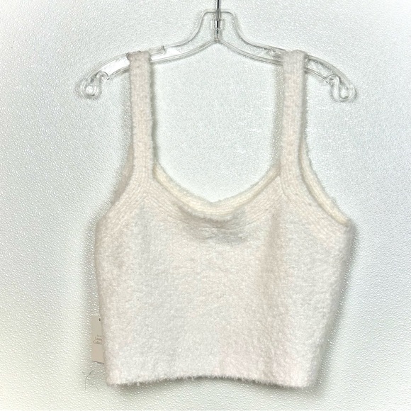 Abercrombie & Fitch Lounge Boucle Fuzzy Knit Cropped Tank XL | Normcore Cozy - Picture 9 of 16